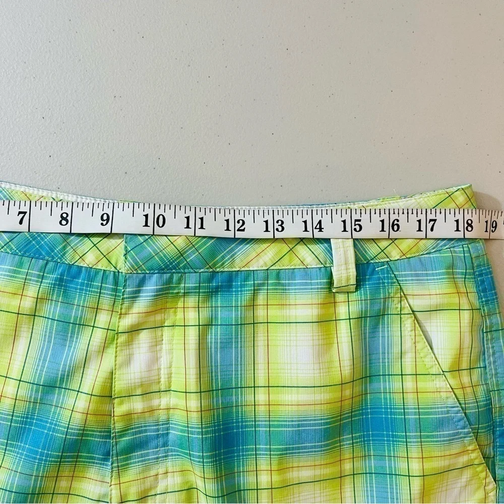 Puma Sport life Style Plaid Golf Shorts Men Size 36 Color Green/Blue Pockets